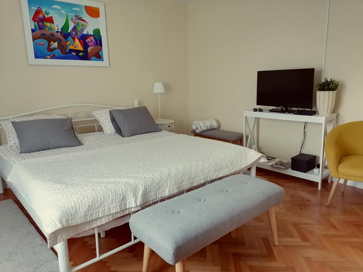 אוטוצאץ Holiday Home Modric מראה חיצוני תמונה